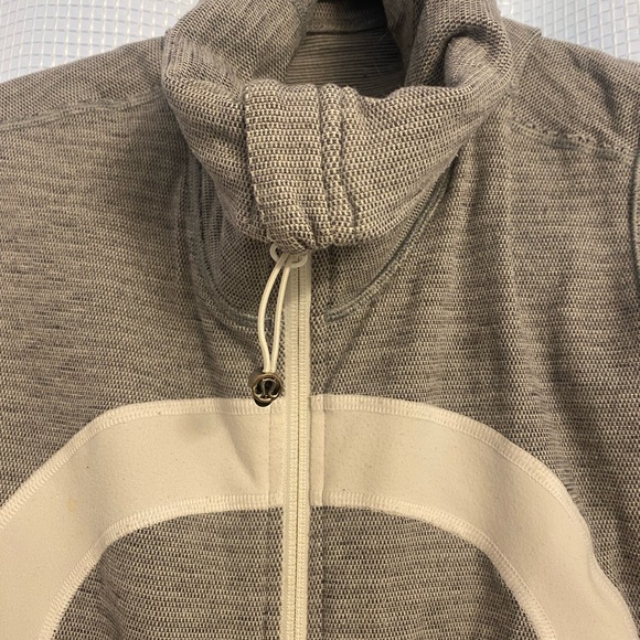 Lululemon full zip scuba hoodie. - Picture 4 of 8